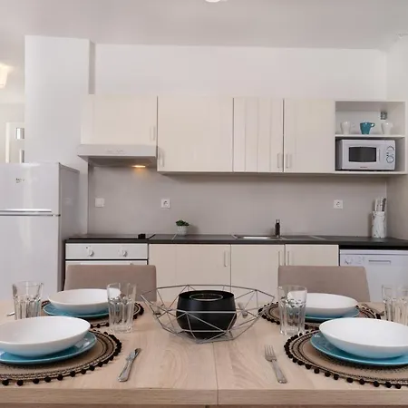 Kenese-voelgye 3* Balatonkenese