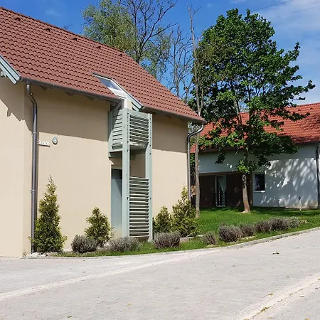 Kenese-voelgye Hotel 3*