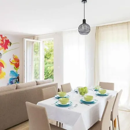 ホテル Kenese-voelgye 3*