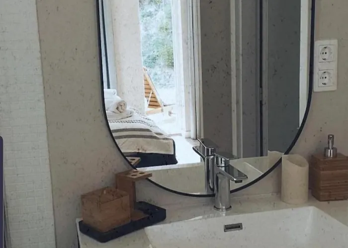 Hotel Kenese-voelgye 3*