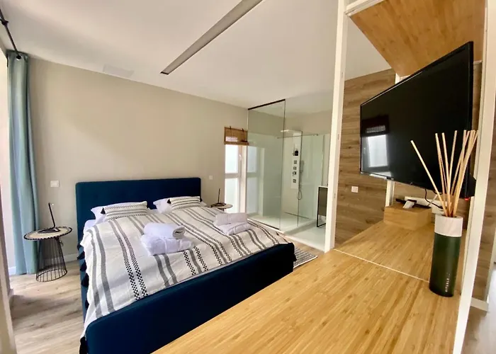 Kenese-voelgye Hotel