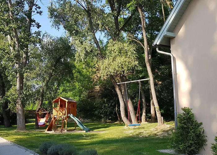 Hotel Kenese-voelgye