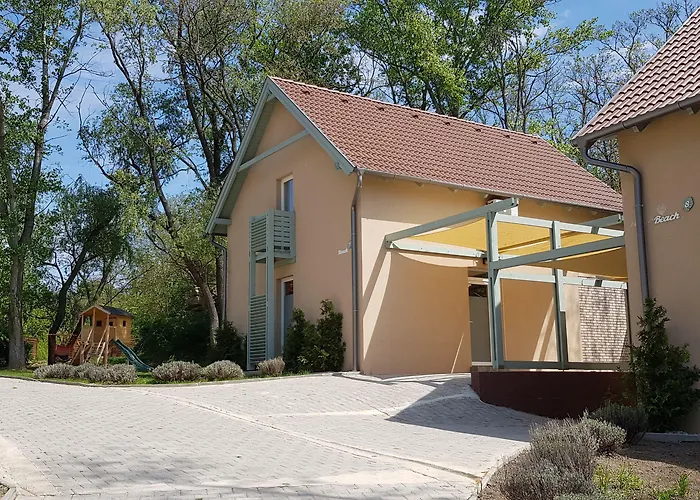 Kenese-voelgye Hotel