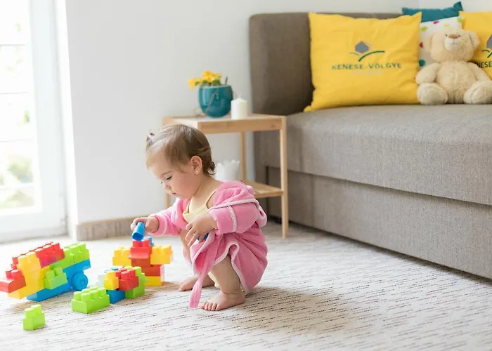 Kenese-voelgye 3* Balatonkenese